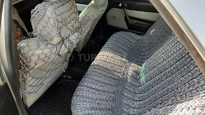 Mercedes 190 1990, 150,000 km - 2.0 л - Yevlax