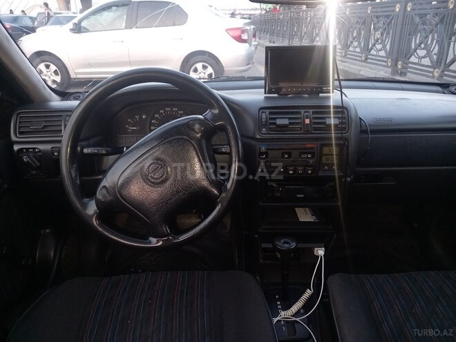 Opel Vectra 1994, 285,400 km - 2.0 l - Bakı