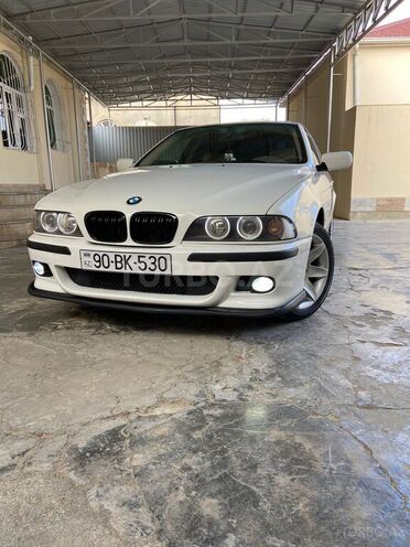 BMW 530 2001, 235,000 km - 3.0 l - Bakı