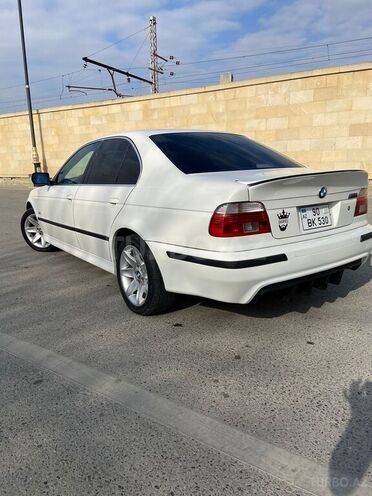 BMW 530 2001, 235,000 km - 3.0 l - Bakı