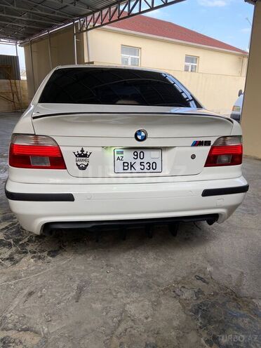 BMW 530 2001, 235,000 km - 3.0 l - Bakı