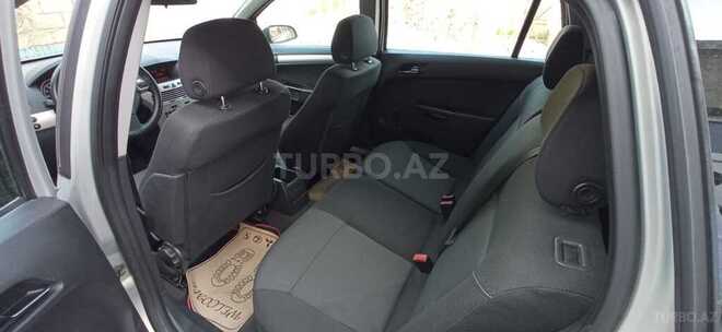Opel Astra 2008, 210,000 km - 1.4 л - Bakı