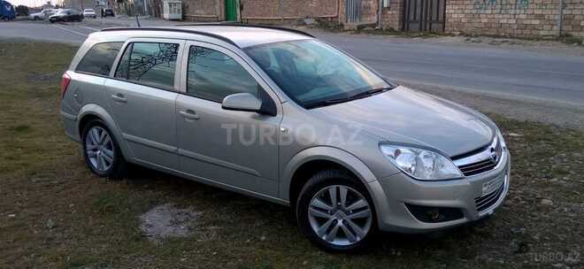Opel Astra 2008, 210,000 km - 1.4 л - Bakı