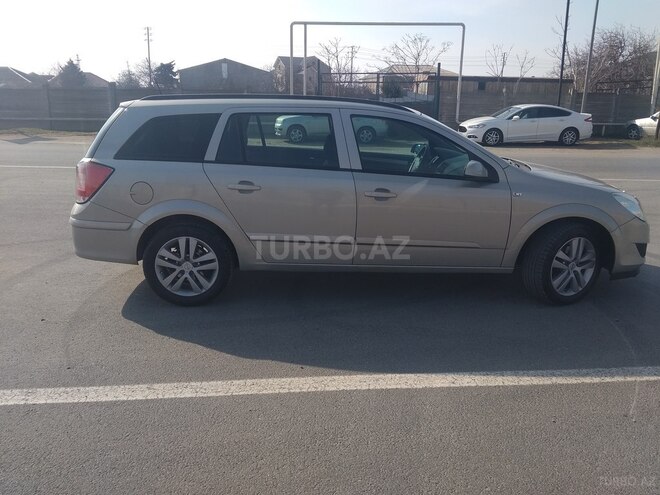 Opel Astra 2008, 210,000 km - 1.4 л - Bakı