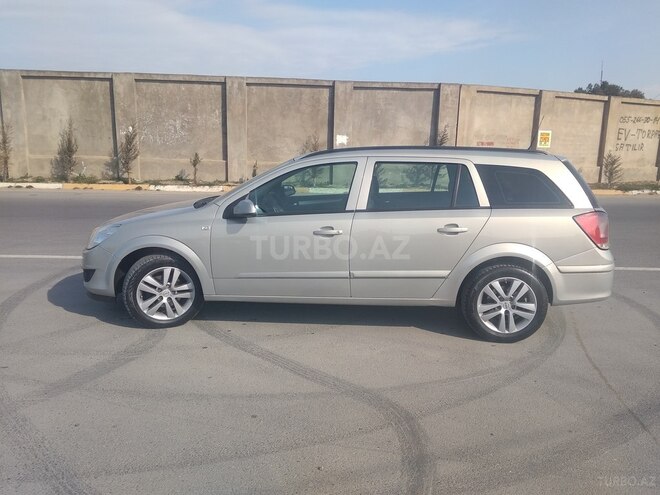 Opel Astra 2008, 210,000 km - 1.4 л - Bakı
