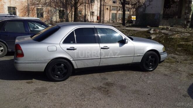Mercedes C 180 1995, 540,000 km - 1.8 l - Bakı