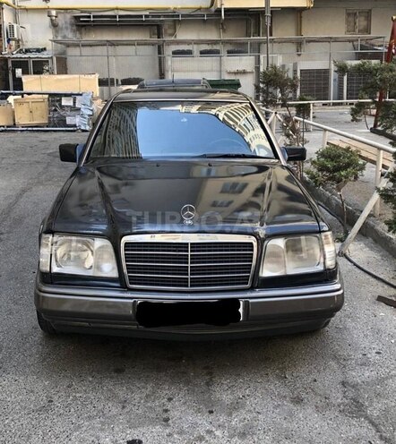 Mercedes E 220 1994, 360,000 km - 2.2 л - Bakı
