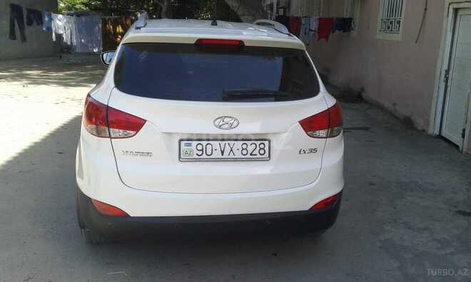 Hyundai ix35 2012, 325,000 km - 2.0 l - Bakı