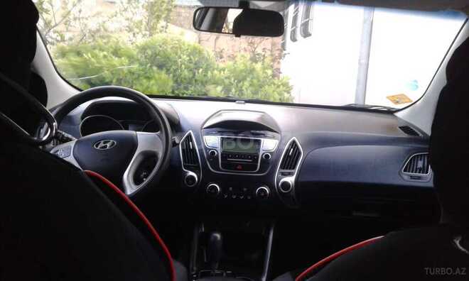 Hyundai ix35 2012, 325,000 km - 2.0 l - Bakı