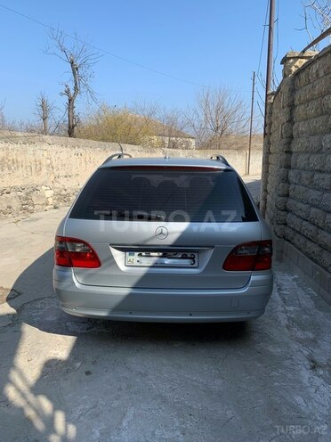 Mercedes E 220 2007, 534,400 km - 2.2 l - Qazax