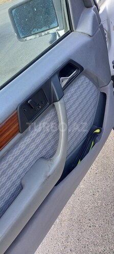 Mercedes E 220 1992, 357,140 km - 2.2 l - Bakı