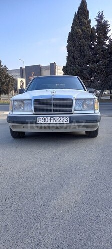 Mercedes E 220 1992, 357,140 km - 2.2 l - Bakı