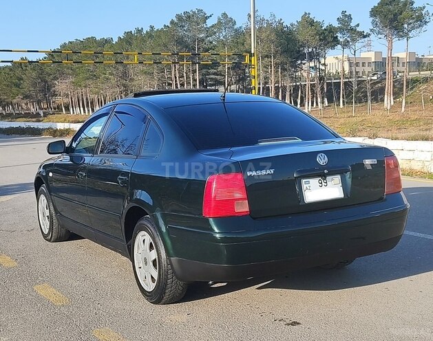 Volkswagen Passat 2000, 256,000 km - 1.8 l - Bakı
