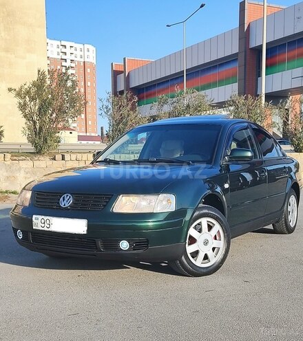 Volkswagen Passat 2000, 256,000 km - 1.8 l - Bakı