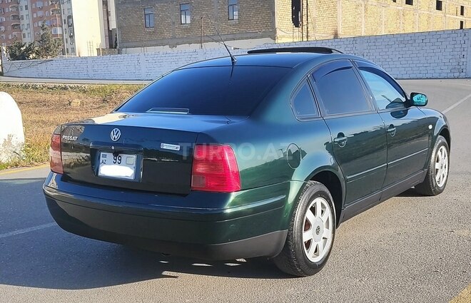 Volkswagen Passat 2000, 256,000 km - 1.8 l - Bakı