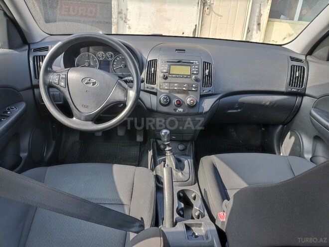 Hyundai i30 2008, 256,000 km - 1.4 l - Bakı