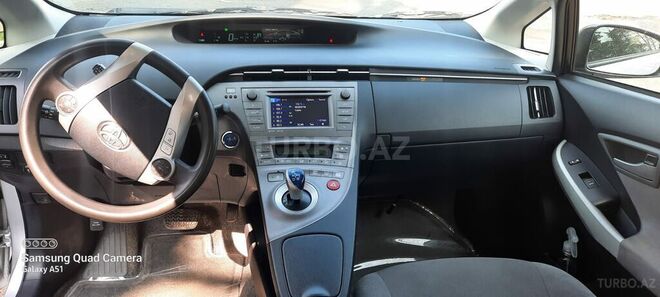 Toyota Prius 2012, 150,000 km - 1.8 л - Lənkəran