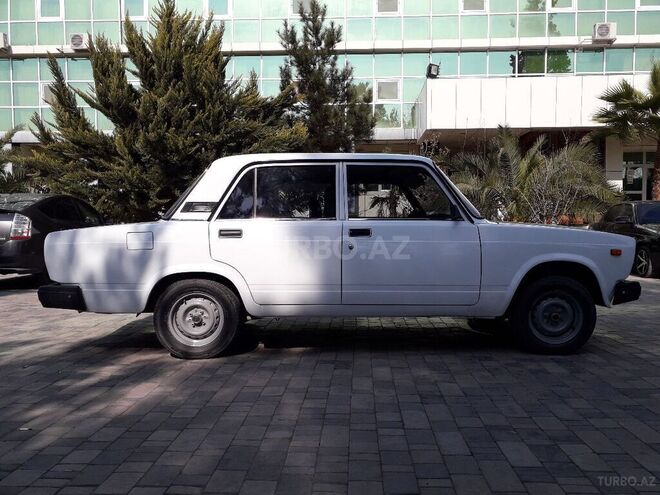 LADA (VAZ) 2107 2003, 193,927 km - 1.5 л - Salyan
