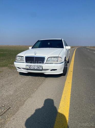 Mercedes C 220 1999, 340,538 km - 2.2 l - Biləsuvar