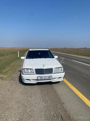 Mercedes C 220 1999, 340,538 km - 2.2 l - Biləsuvar