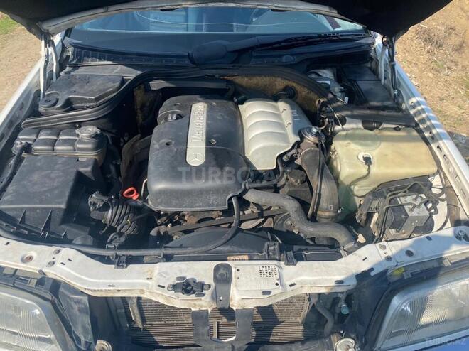 Mercedes C 220 1999, 340,538 km - 2.2 l - Biləsuvar