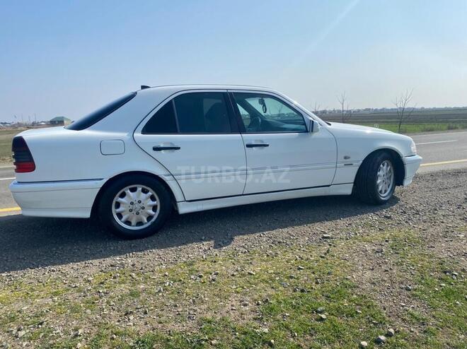 Mercedes C 220 1999, 340,538 km - 2.2 l - Biləsuvar