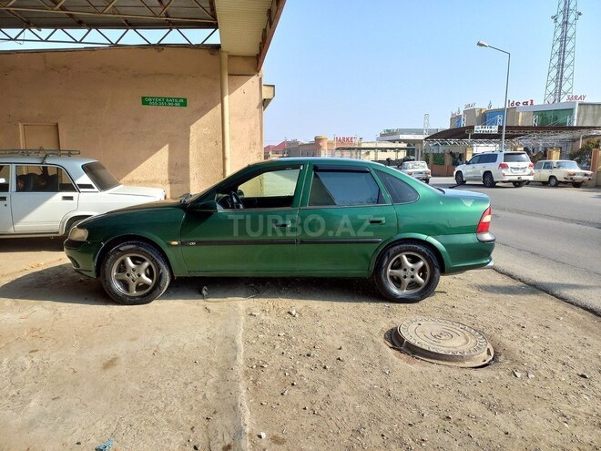 Opel Vectra 1997, 258,663 km - 1.8 l - Gəncə