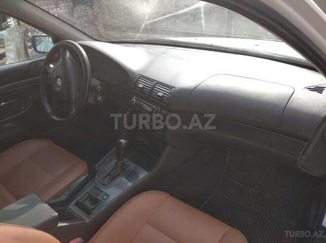 BMW 528 1997, 225,000 km - 2.8 l - Bakı