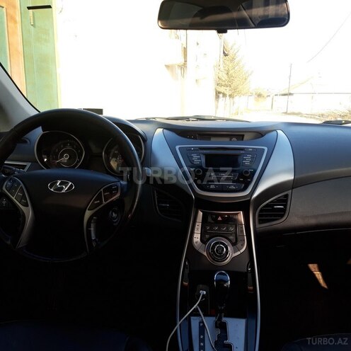 Hyundai Elantra 2013, 193,121 km - 1.8 l - Bakı