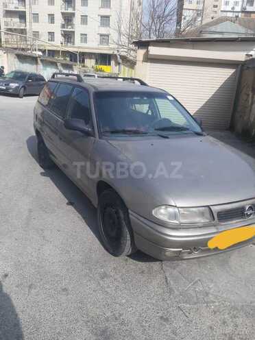 Opel Astra 1995, 280,000 km - 1.6 л - Bakı