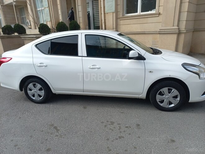 Nissan Sunny 2018, 122,300 km - 1.5 l - Bakı