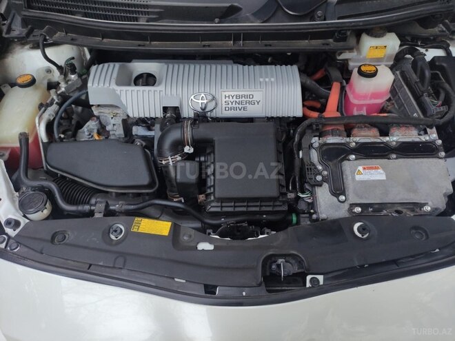 Toyota Prius 2010, 180,000 km - 1.8 l - Bakı