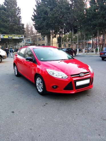 Ford Focus 2013, 180,000 km - 1.6 l - Bakı