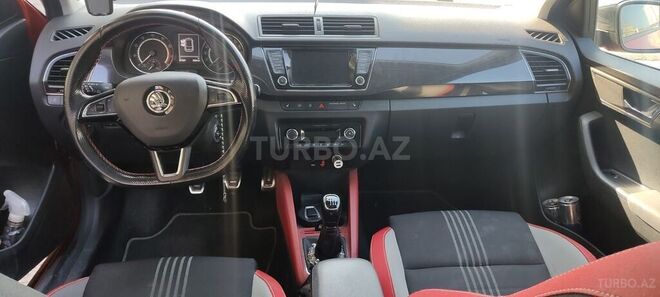 Skoda Fabia 2017, 97,000 km - 1.0 л - Bakı