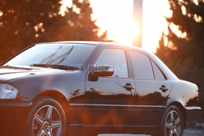 Mercedes C 180 1993, 440,000 km - 1.8 l - Bakı