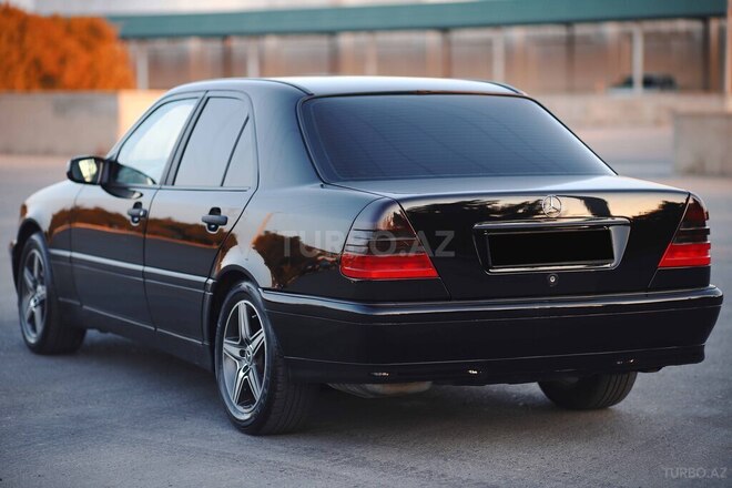 Mercedes C 180 1993, 440,000 km - 1.8 l - Bakı