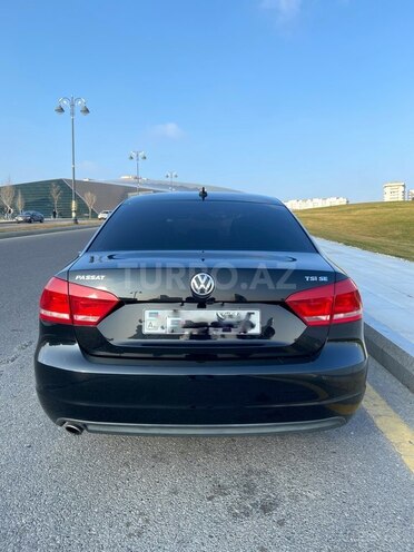Volkswagen Passat 2015, 150,000 km - 1.8 l - Bakı