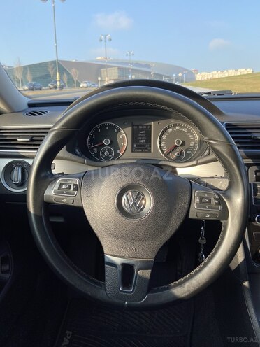 Volkswagen Passat 2015, 150,000 km - 1.8 l - Bakı
