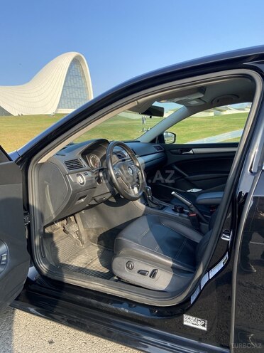 Volkswagen Passat 2015, 150,000 km - 1.8 l - Bakı