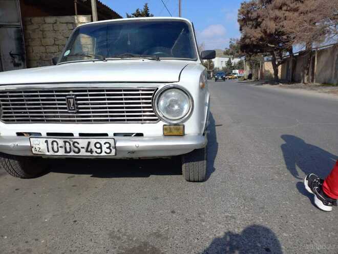 LADA (VAZ) 21011 1976, 300,000 km - 1.5 л - Bakı