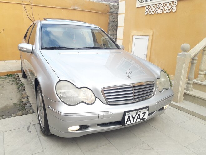 Mercedes C 240 2000, 369,390 km - 2.6 l - Bakı