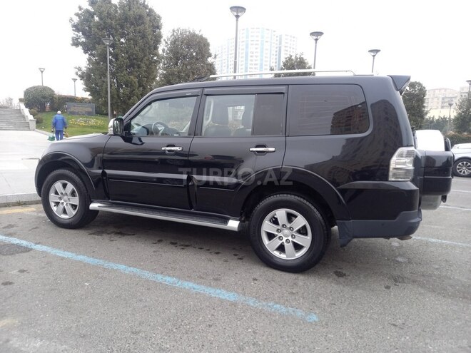 Mitsubishi Pajero 2007, 196,200 km - 3.0 л - Bakı