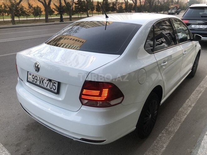 Volkswagen Polo 2019, 24,400 km - 1.6 l - Bakı