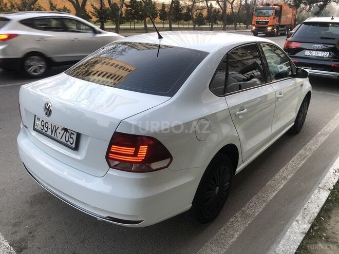Volkswagen Polo 2019, 24,400 km - 1.6 l - Bakı
