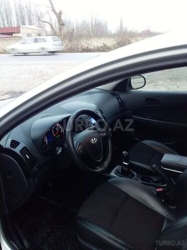 Hyundai i30 2011, 190,000 km - 1.6 л - Bakı