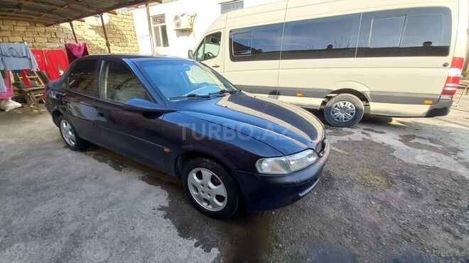 Opel Vectra 1996, 400,000 km - 1.8 l - Bakı