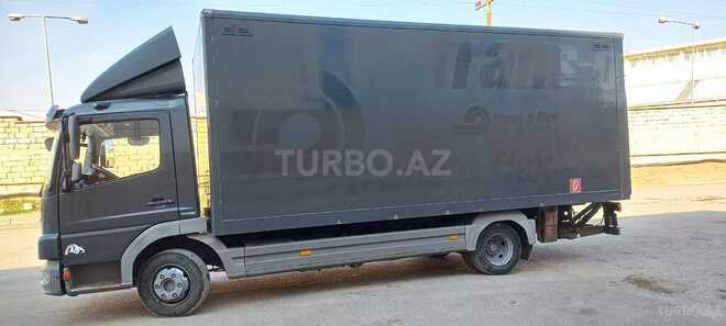Mercedes Atego 818 2009, 488,600 km - 4.3 l - Bakı