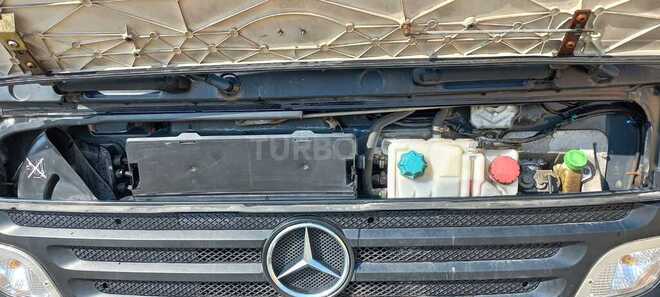 Mercedes Atego 818 2009, 488,600 km - 4.3 l - Bakı