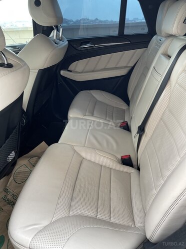 Mercedes  2015, 65,000 km - 5.5 l - Bakı