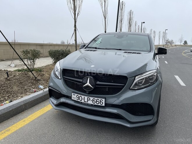 Mercedes  2015, 65,000 km - 5.5 l - Bakı